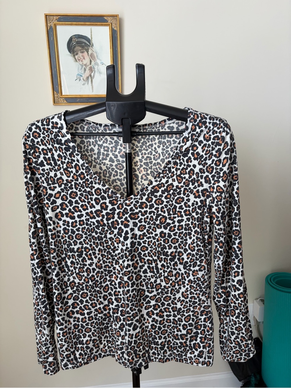 Victoria's Secret Leopard Print V-Neck Long Sleeve Top — Size L